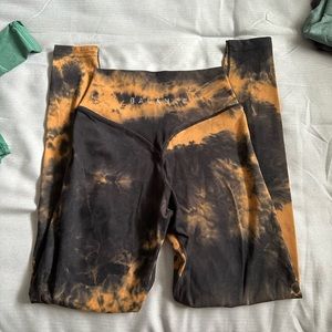 Balance athletica tie dye leggings